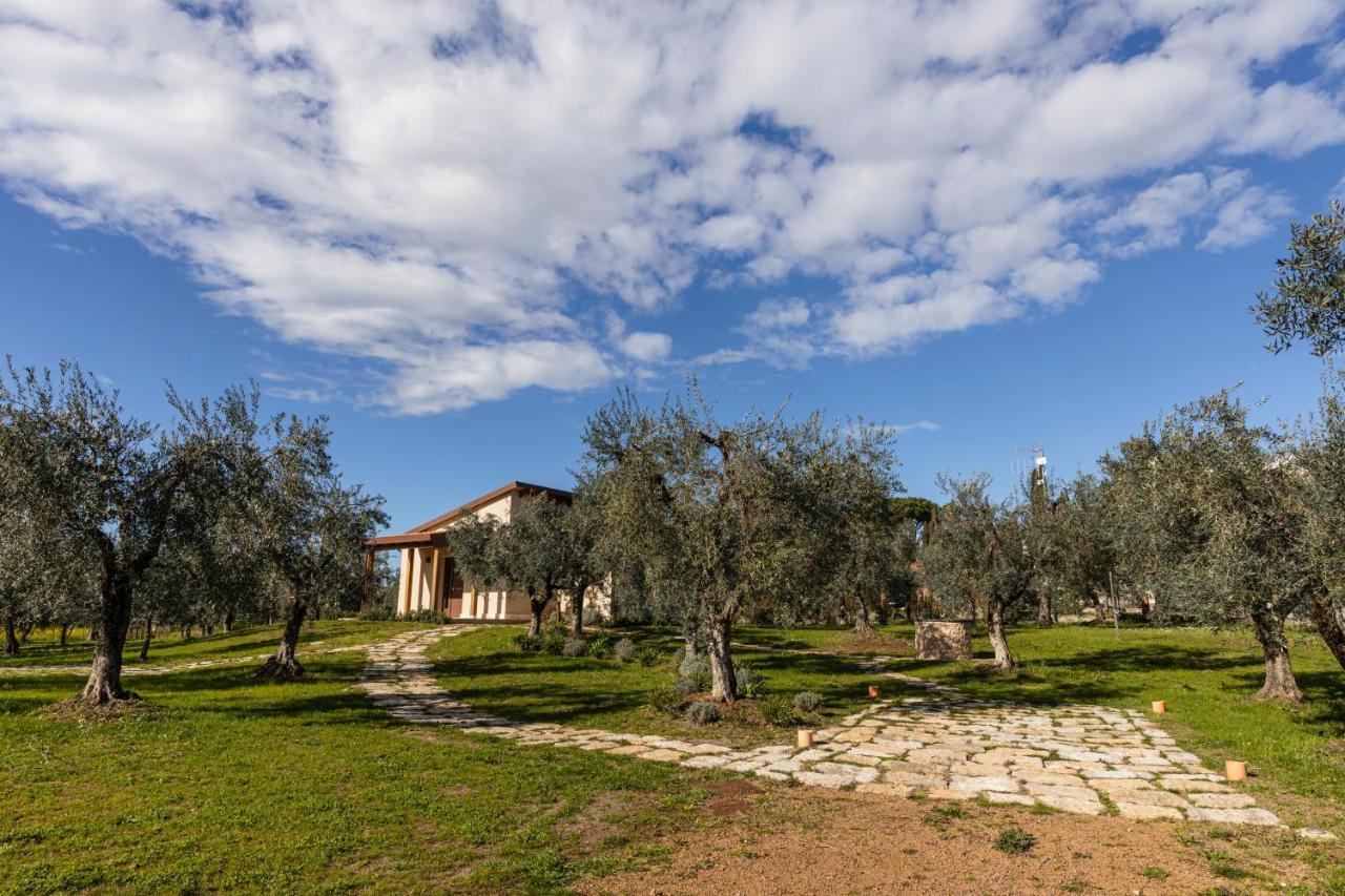 Antico Borgo Molino 7Cento Vicino Ai Giardini Di Ninfa Otel Cori Dış mekan fotoğraf