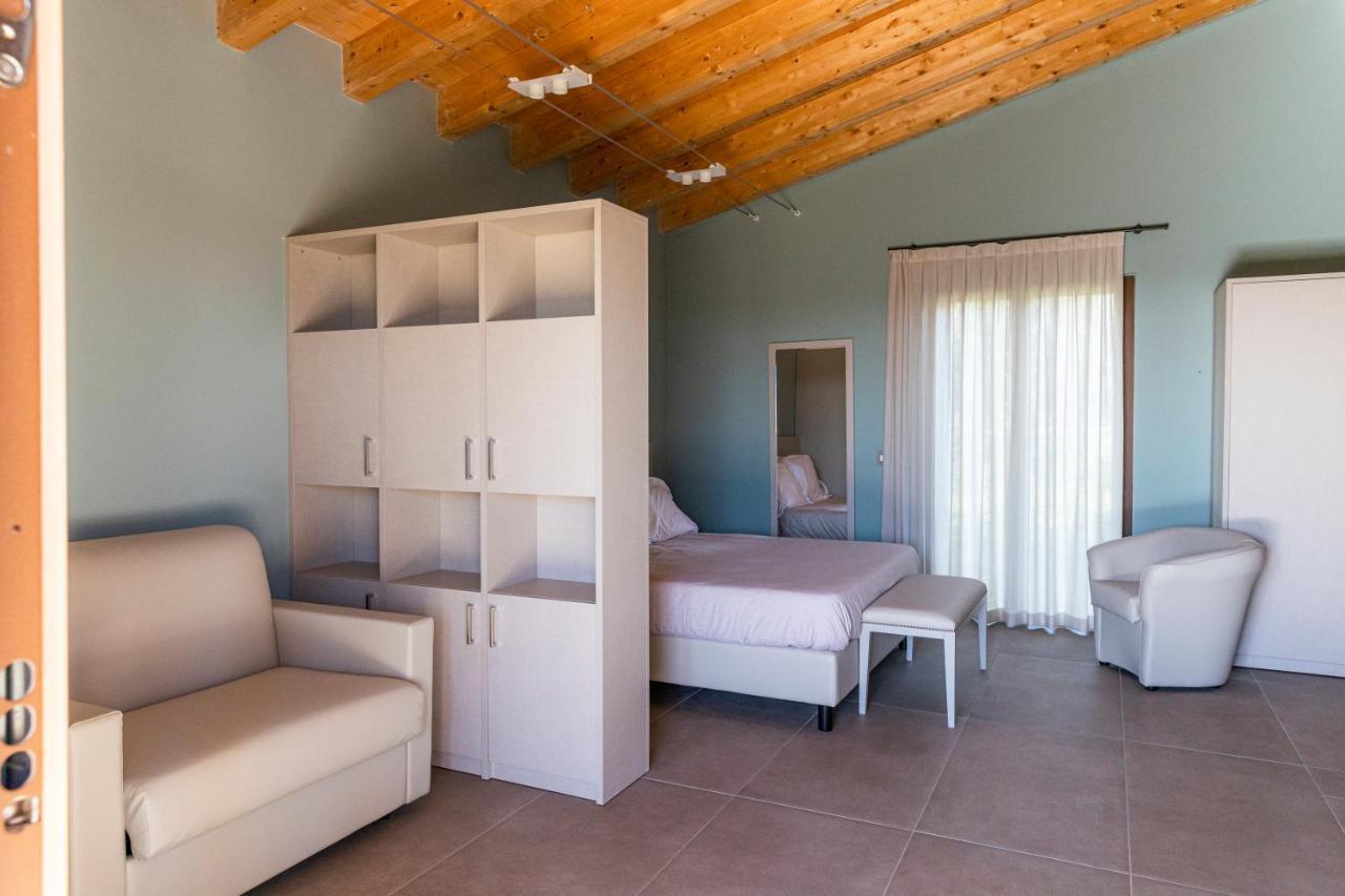 Antico Borgo Molino 7Cento Vicino Ai Giardini Di Ninfa Otel Cori Dış mekan fotoğraf